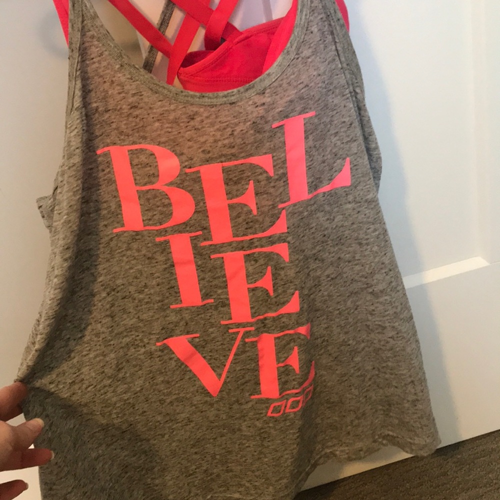 Lorna Jane combo set. Tank top and sports bra